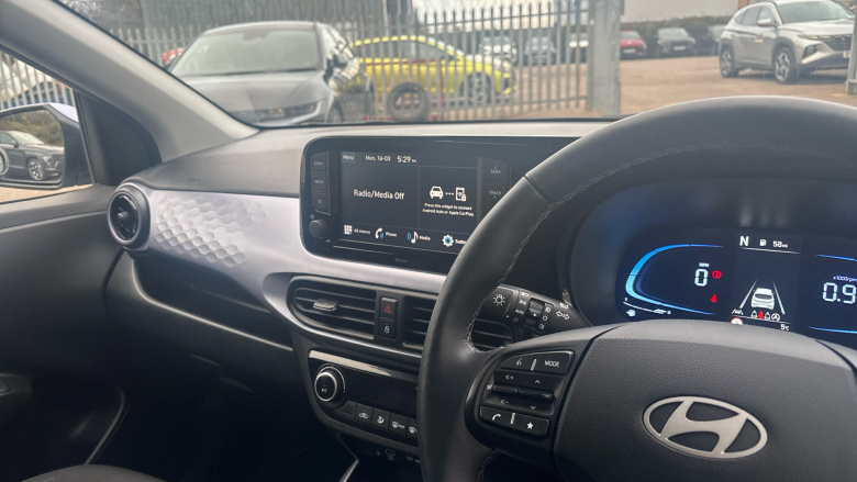 Hyundai i10 1.2 MPi Premium 5dr Auto Petrol Hatchback